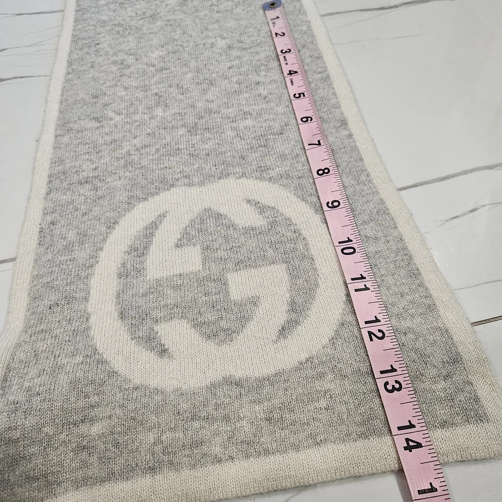 EUC Gucci Cashmere Gray and Cream Scarf - Picture 9 of 11